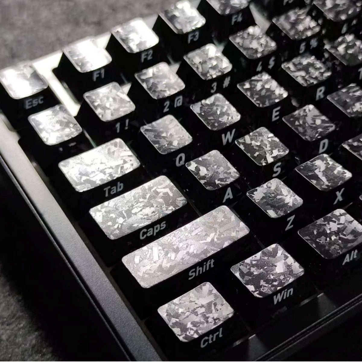Carbon Fiber Texture Cherry Keycaps
