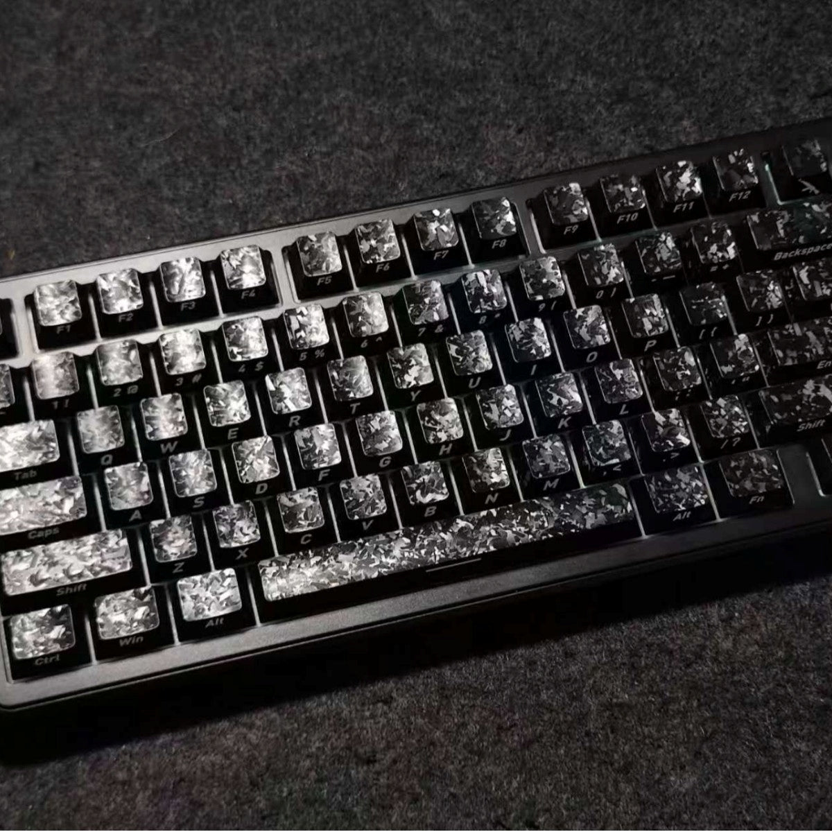 Carbon Fiber Texture Cherry Keycaps