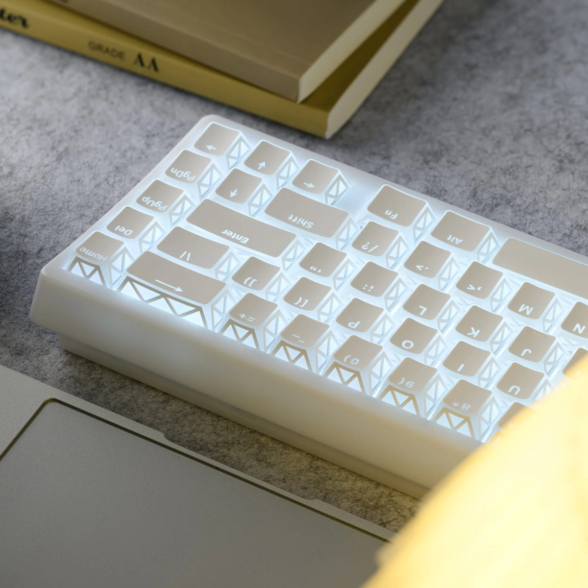 XVX PRISM Refraction Shine-Through Cherry Profile 130-Key PBT Keycap Set