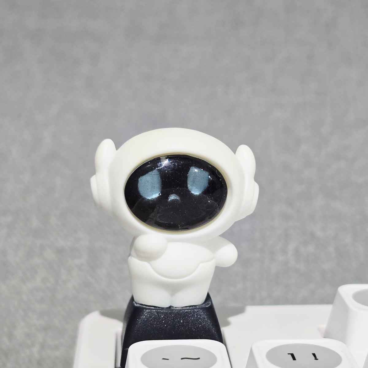 Astronaut Resin Artisan Keycap