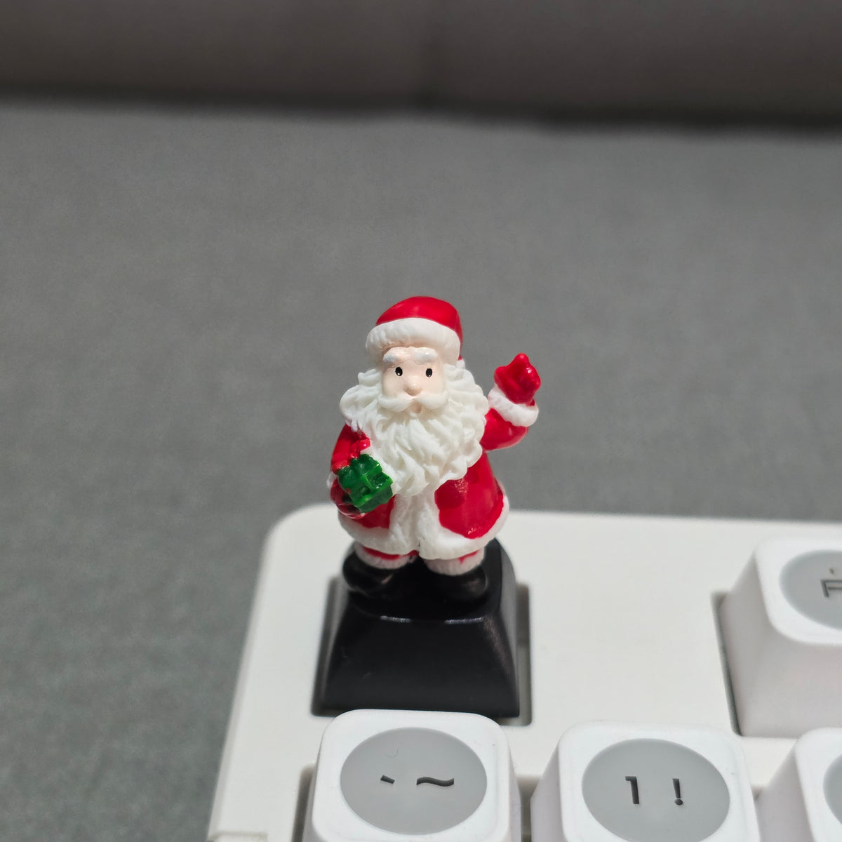 The Santa Clause Artisan Keycaps