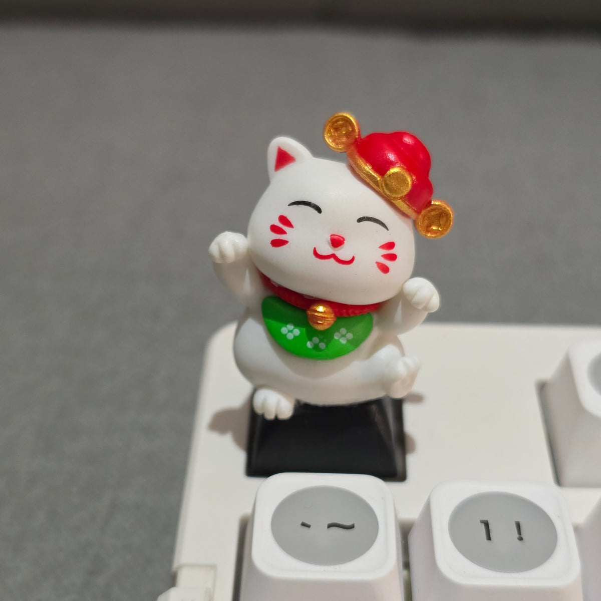Lucky Cats Artisan Keycaps