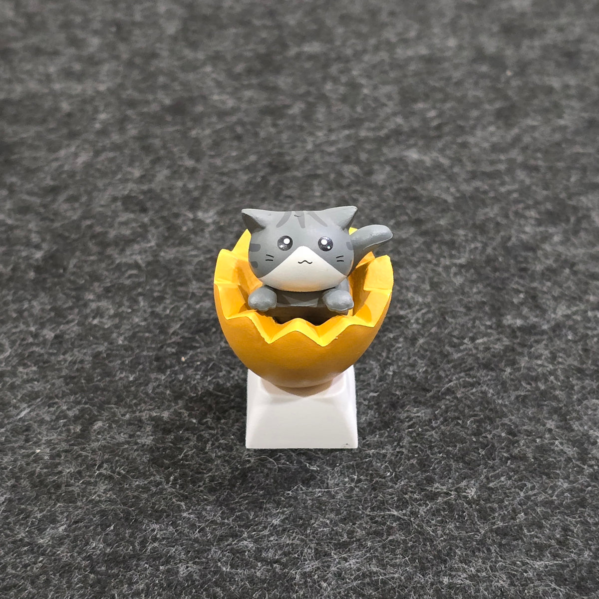 Adorable Cats In Egg Shell Artisan Keycaps