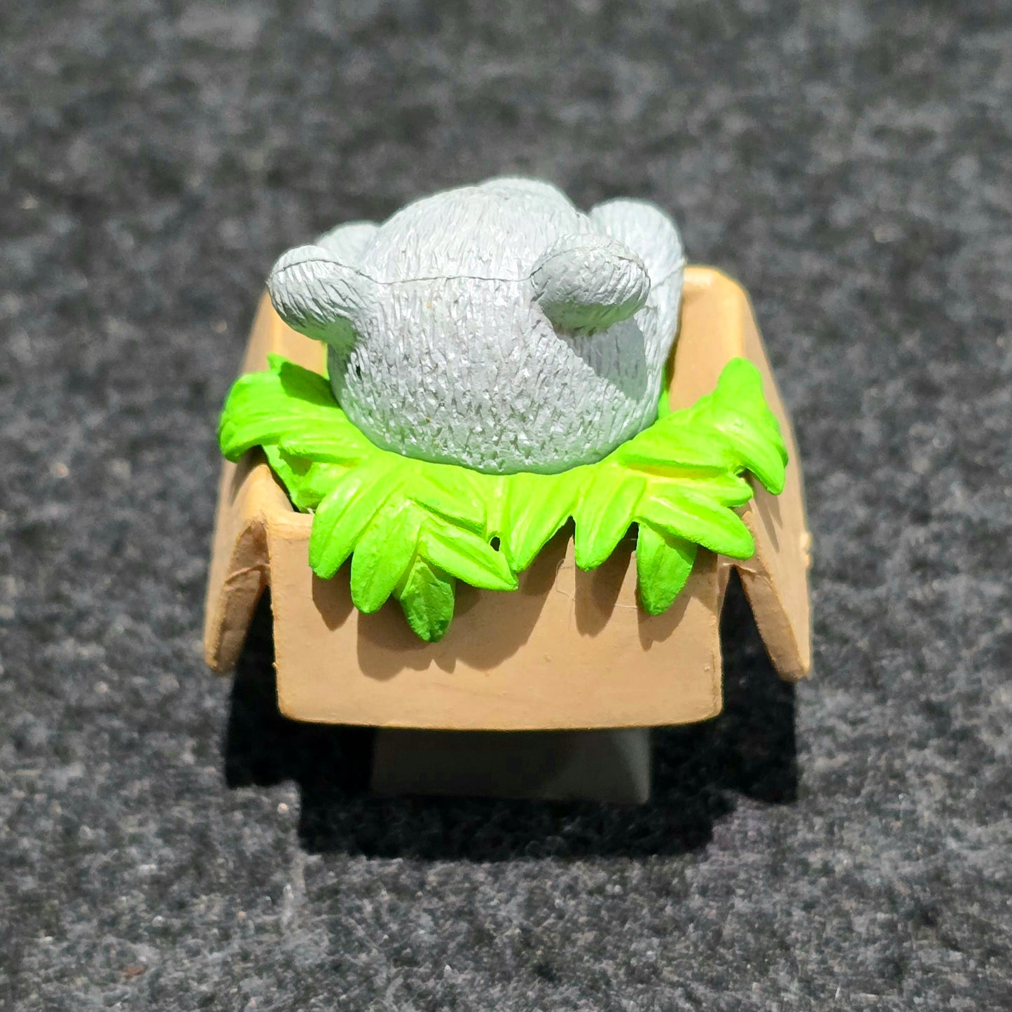 Teddy in Basket Resin Artisan Keycap