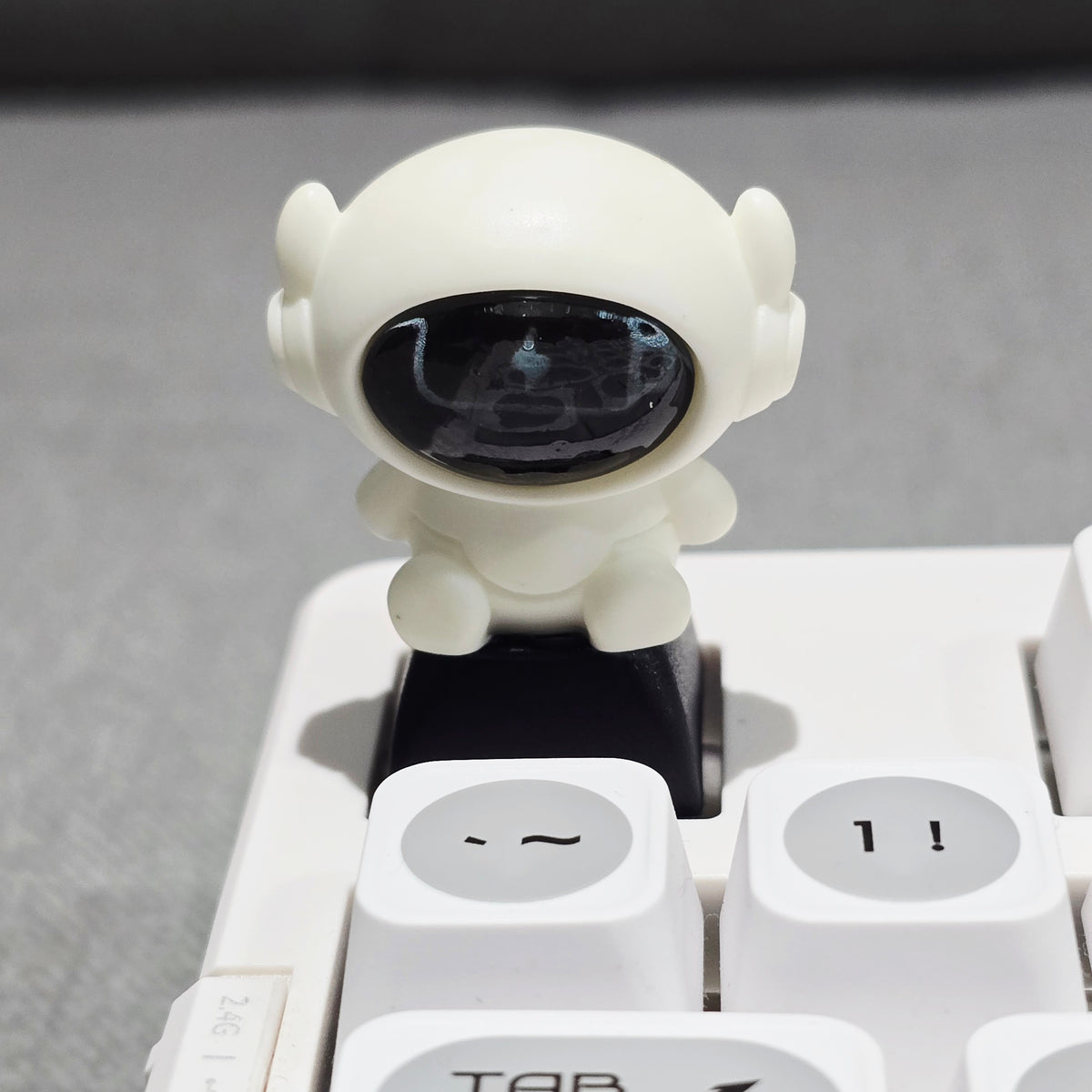 Astronaut Resin Artisan Keycap