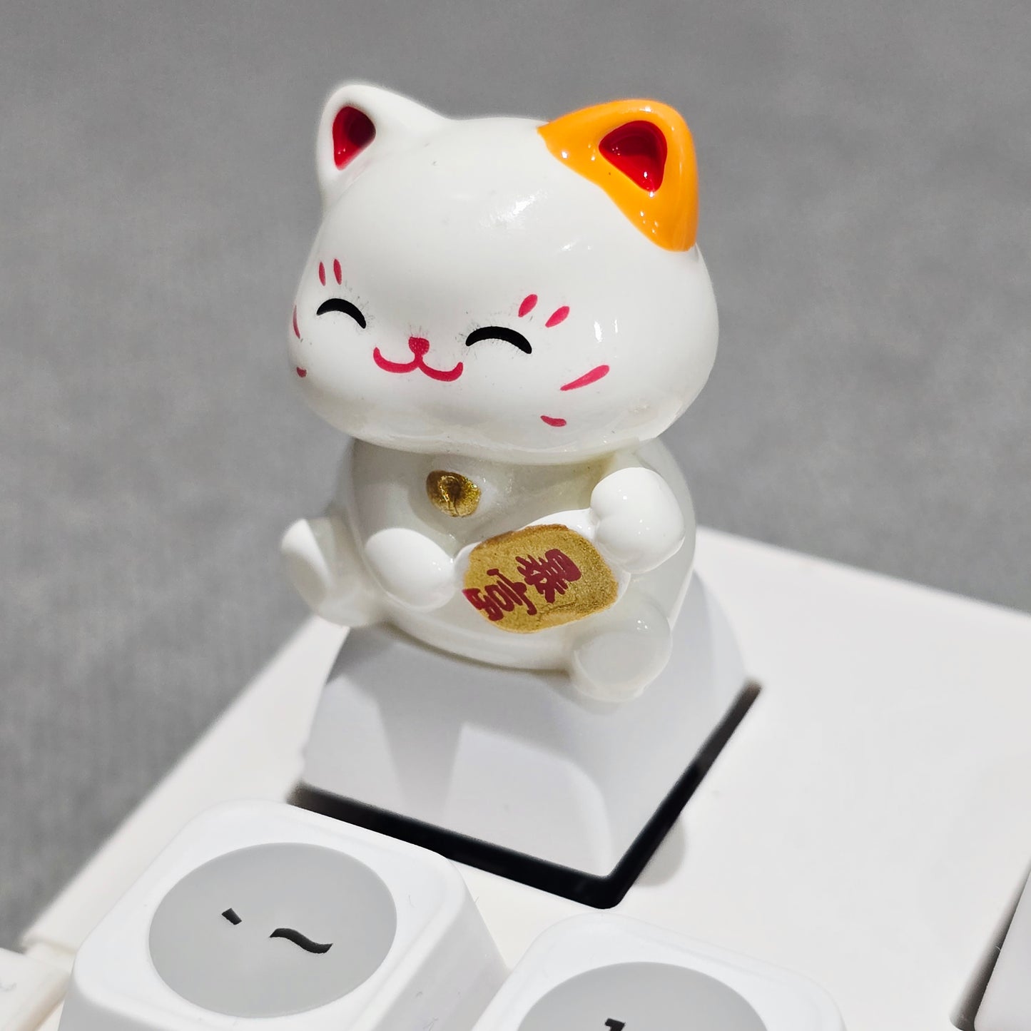 Lucky Fortune Cat Resin Artisan Keycap