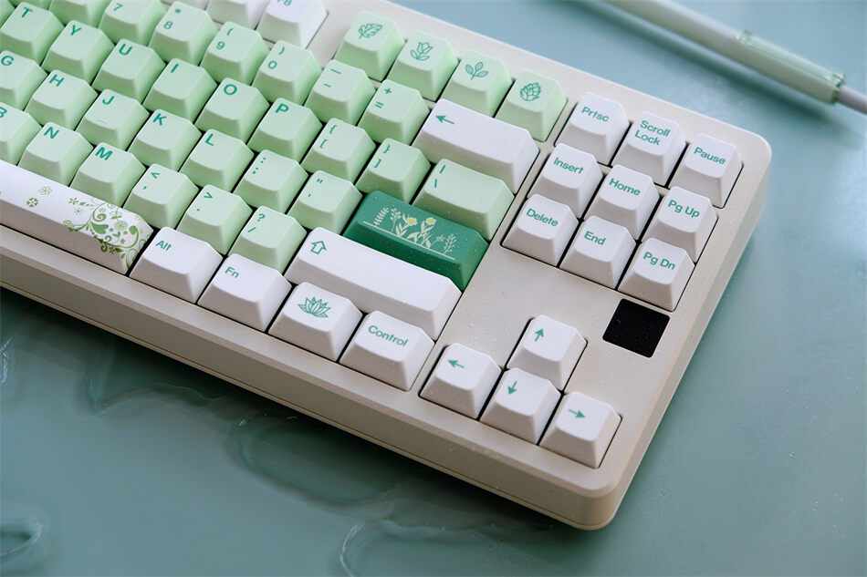 Botanical Garden Light Cherry PBT Clone Keycap