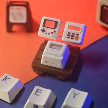 Retro Mini Gaming Pad Artisan Keycap With 3 Panels & 6 Cards Red White