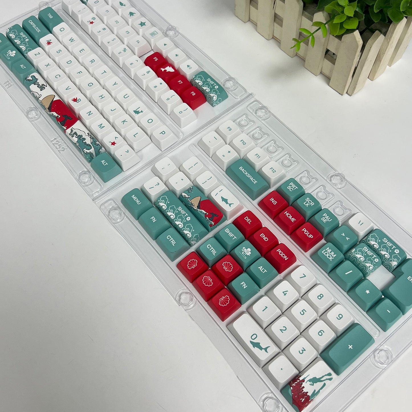 Coral Sea XDA PBT Keycaps