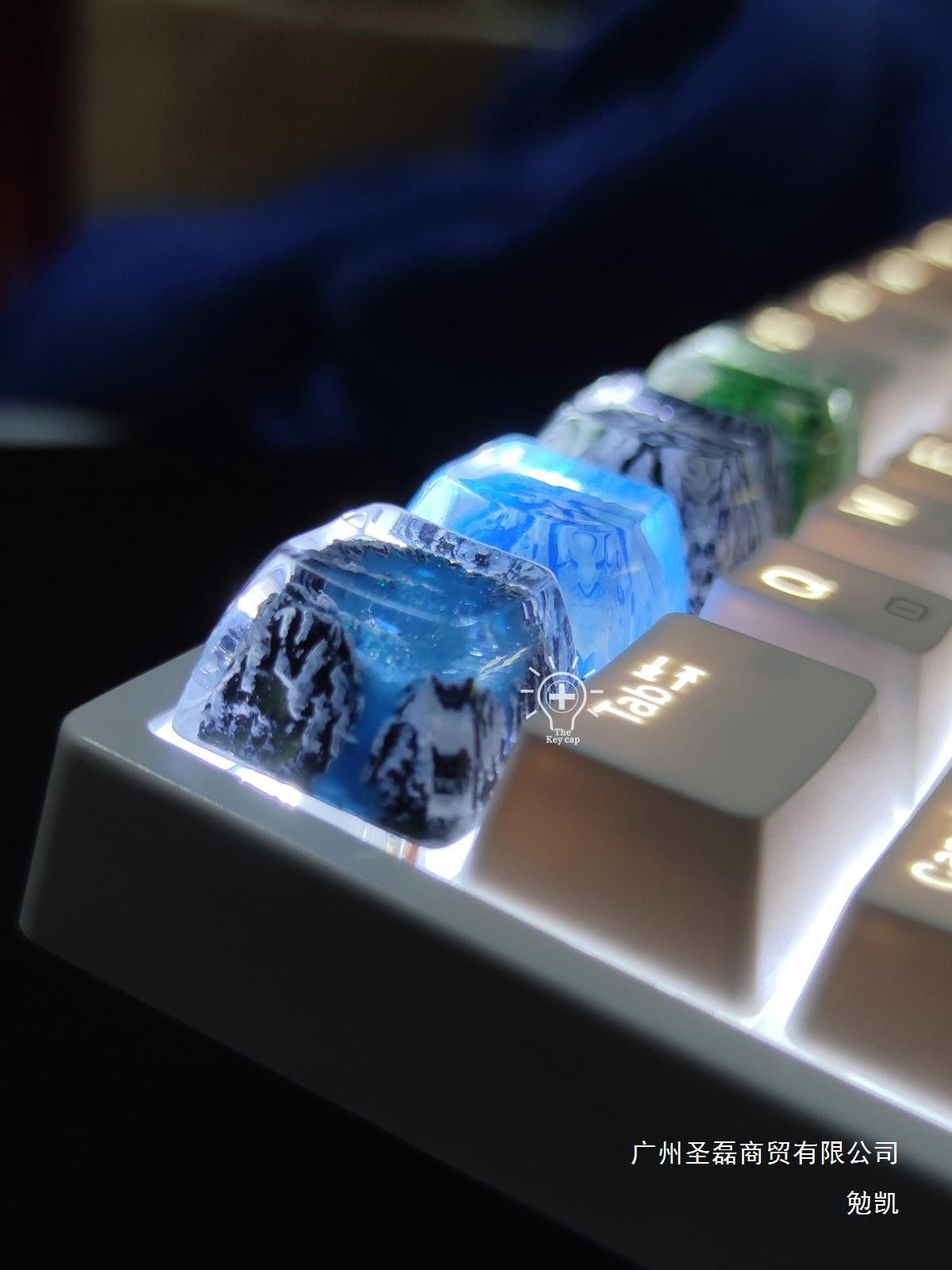 Snow Mountain Shinethrough Resin Artisan Keycap