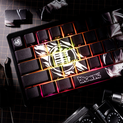 Super Saiyan Dragon Ball Z Goku Side Backlit Luminous Housing PBT Keycaps