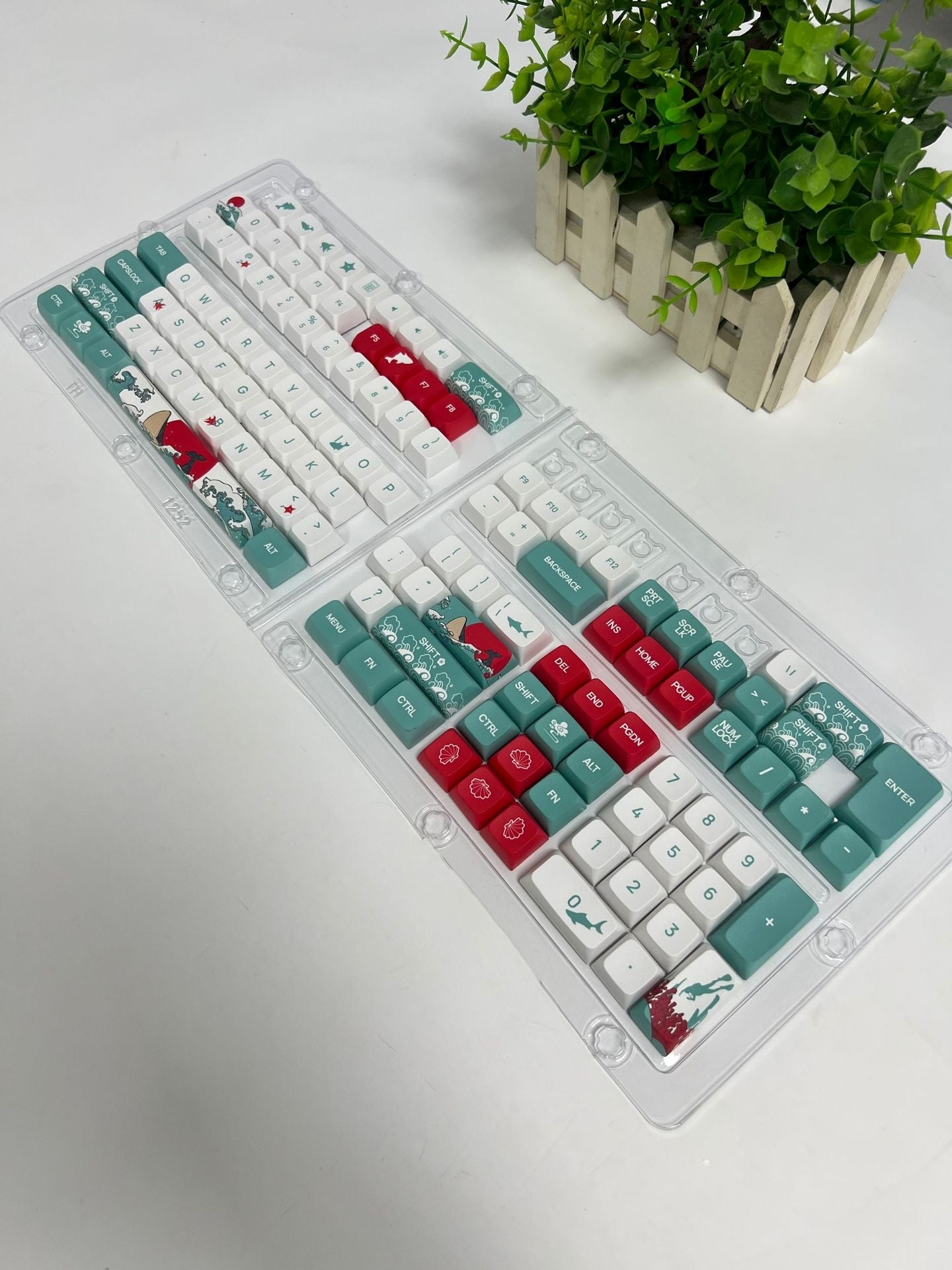 Coral Sea XDA PBT Keycaps
