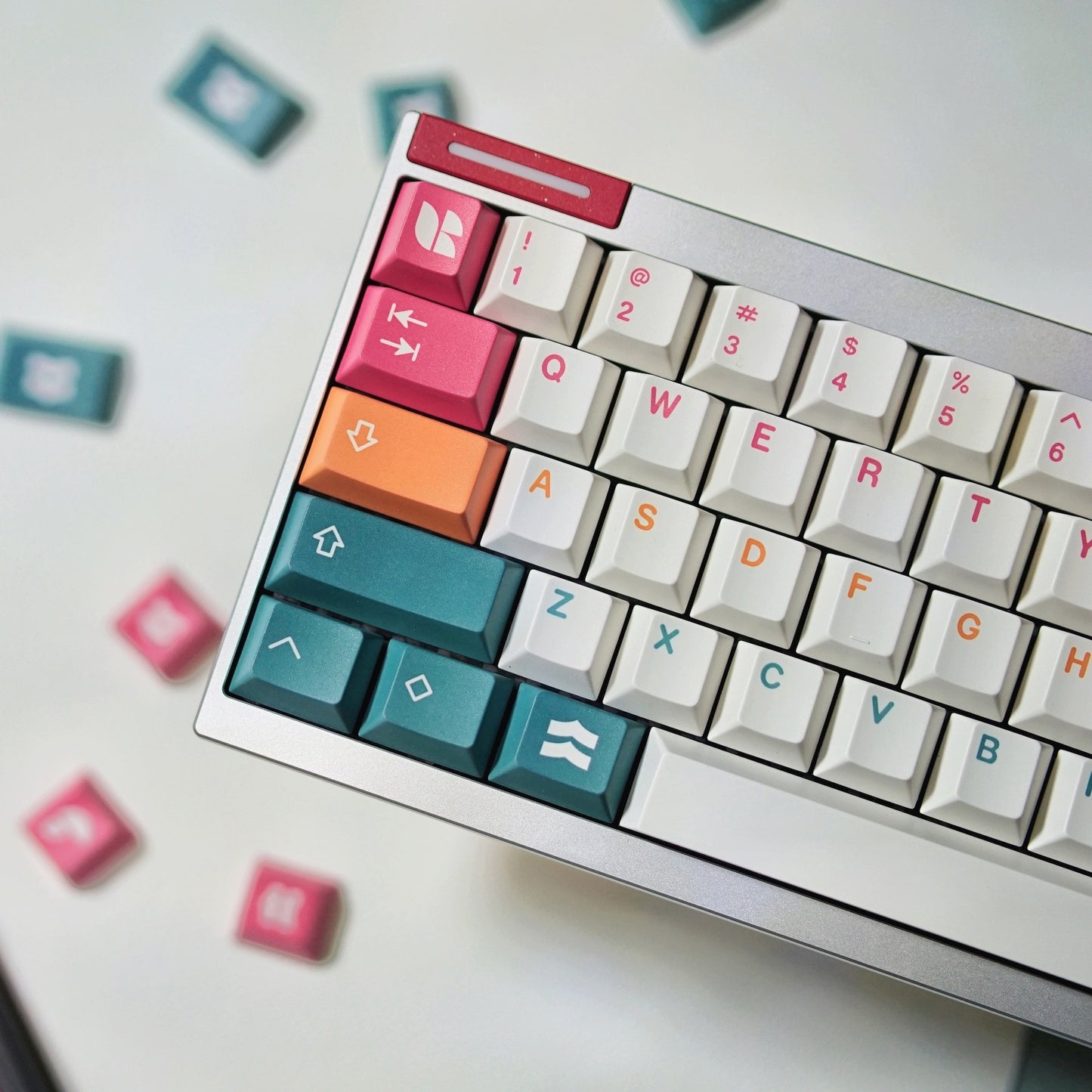 PREMIUM Salt Lake Cherry PBT Keycaps