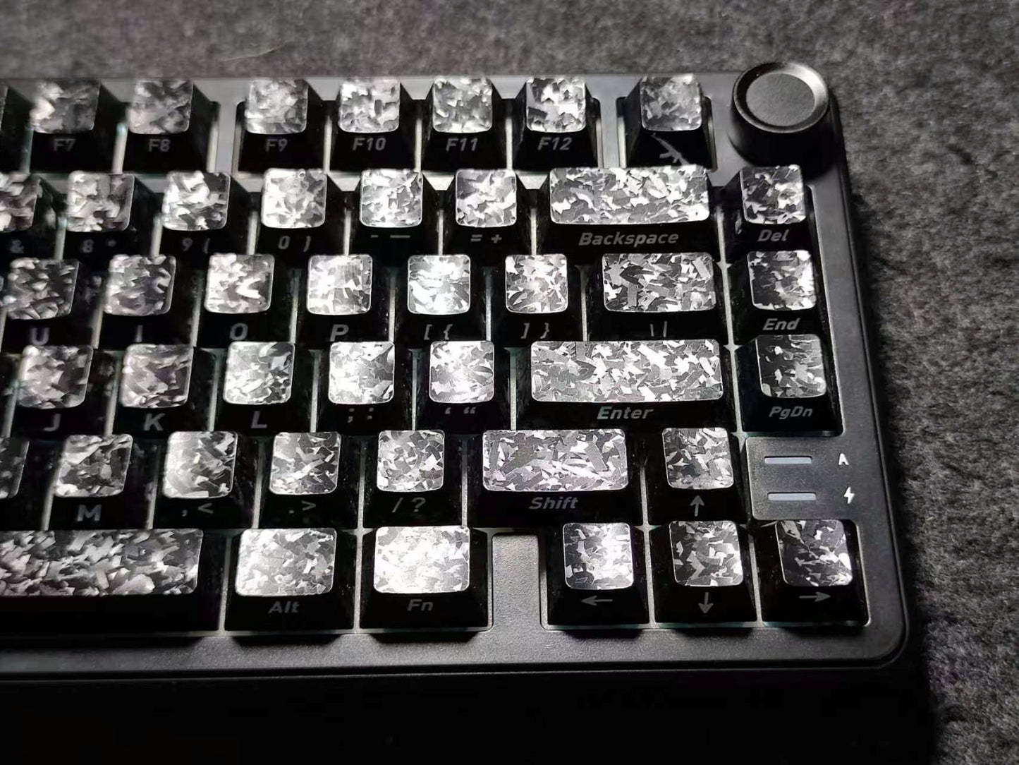 Carbon Fiber Texture Cherry Keycaps