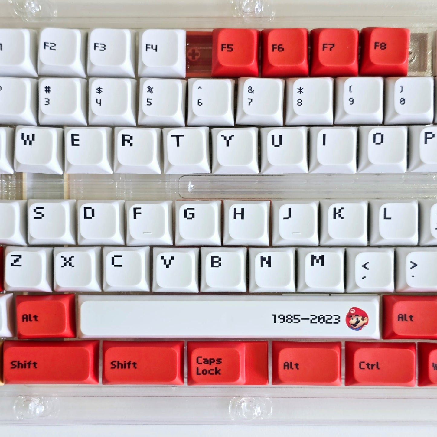 Mario Version 2 XDA PBT Keycaps Pure White