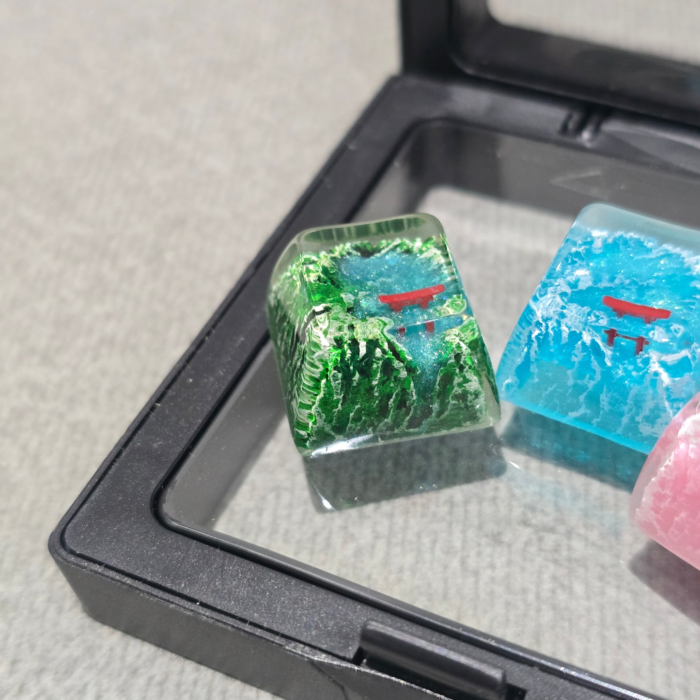 Sakura Snow Spring Torii Gate Resin Artisan 1u Keycap