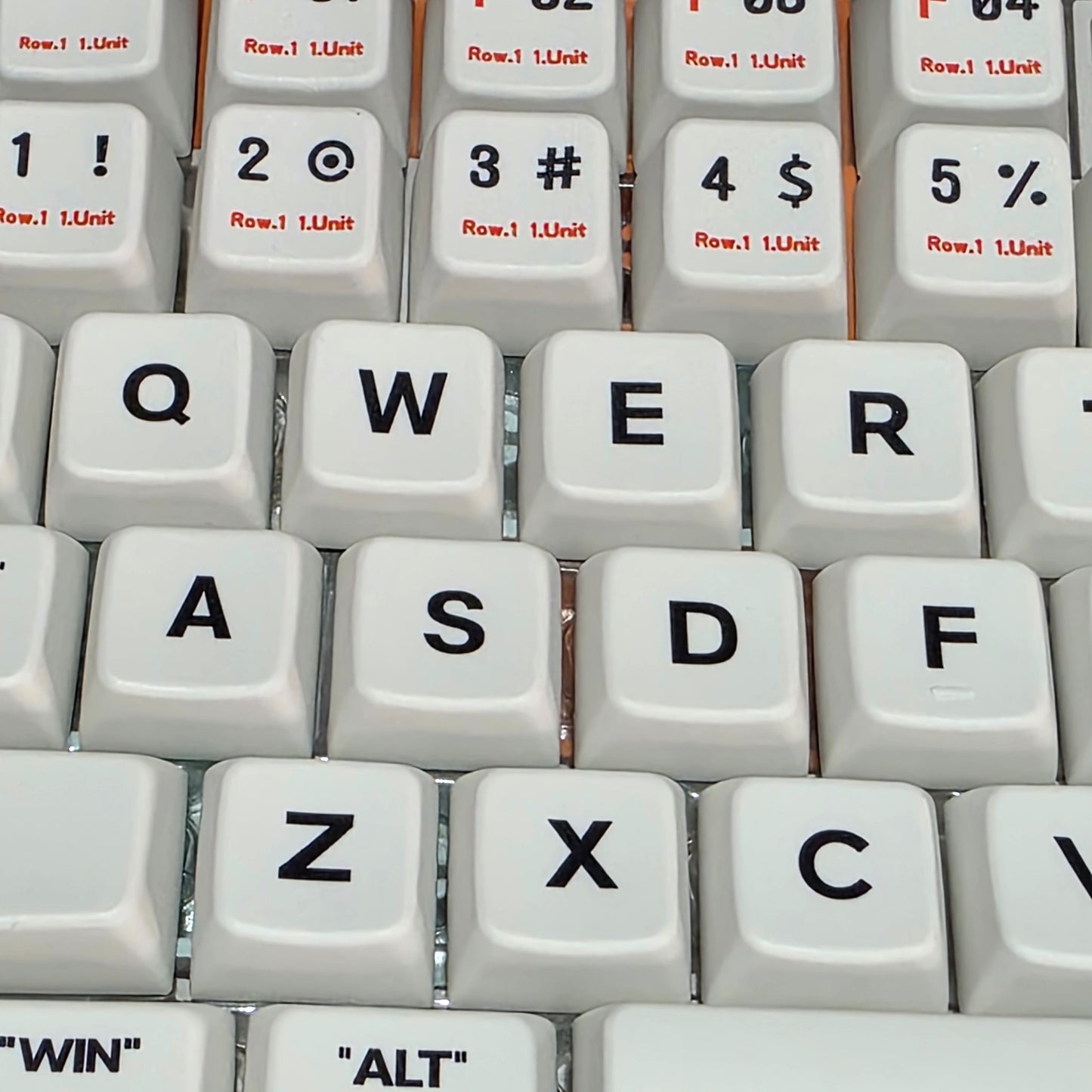 Premium Plastic MDA PBT Keycaps