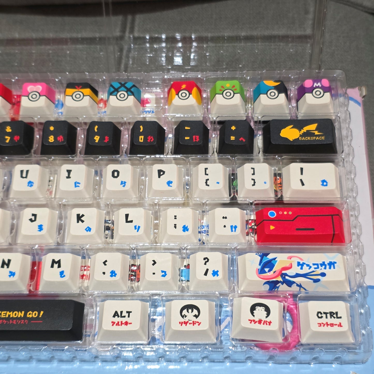 Pokemon Go Moa-Cherry PBT Keycaps