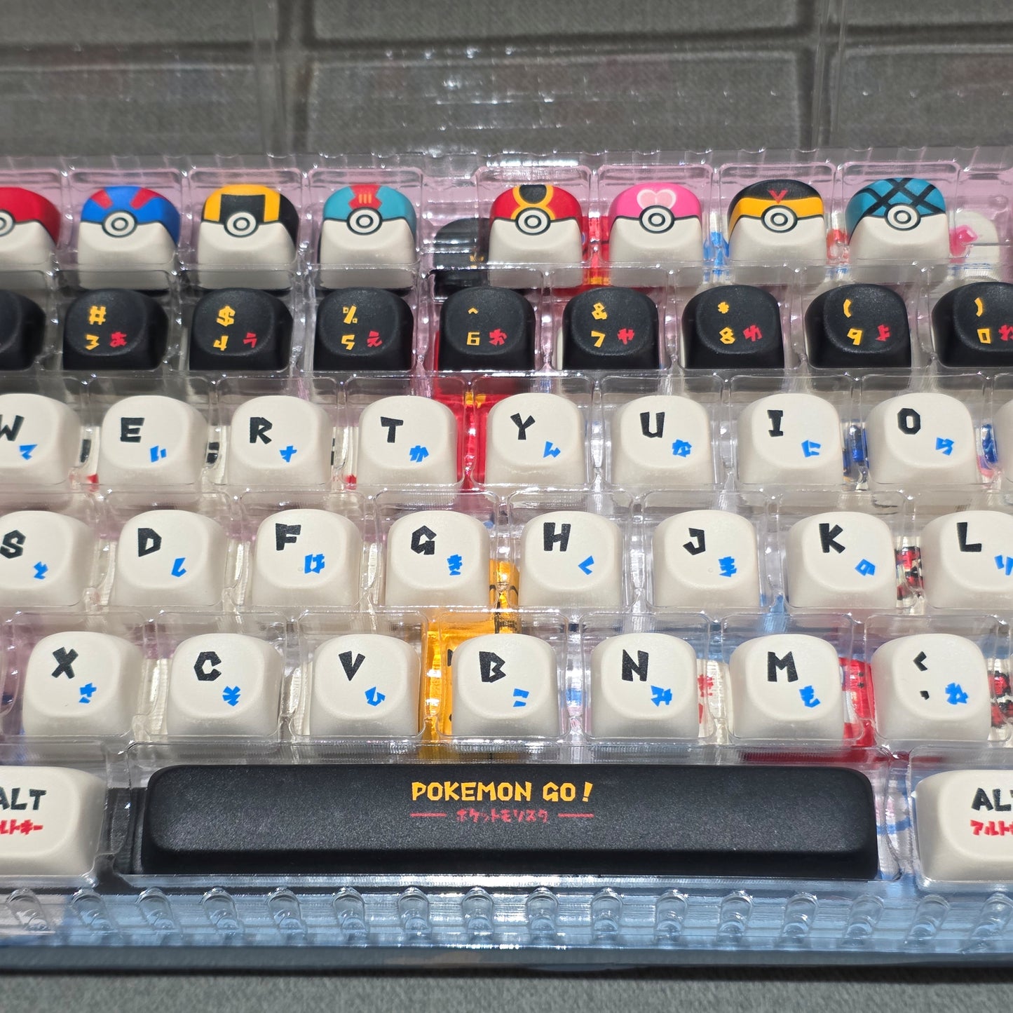 Pokemon Go Moa-Cherry PBT Keycaps