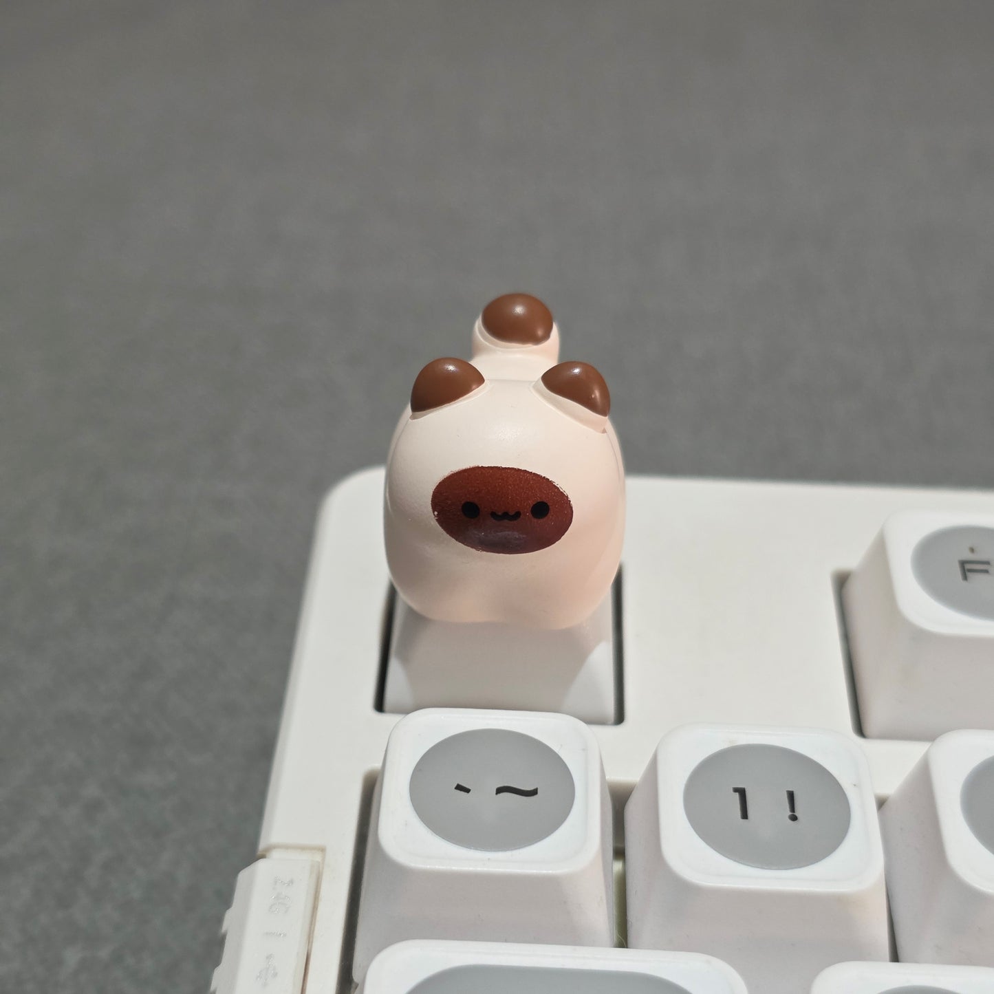 Neko Atsume The Chonky Cats Artisan Series Keycaps