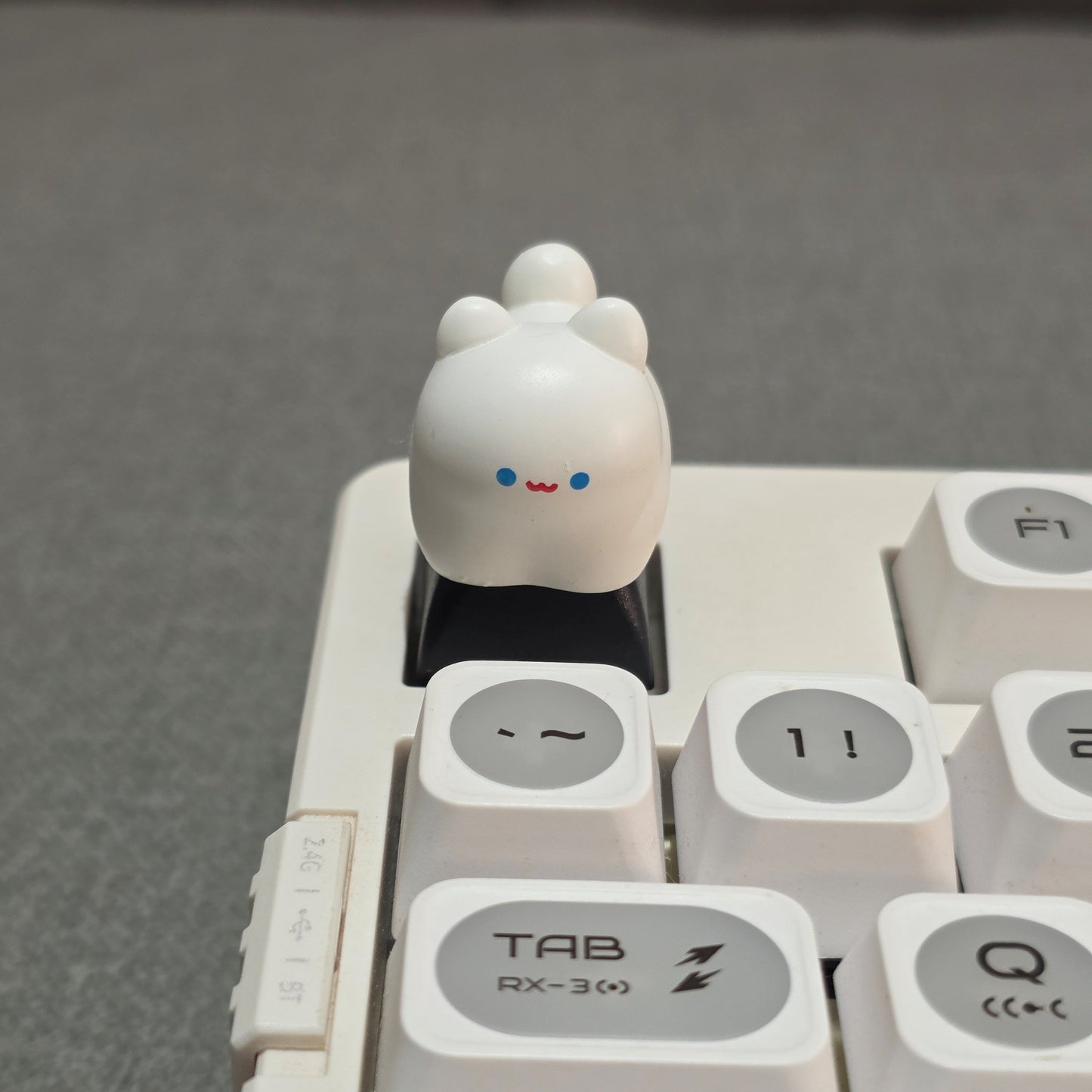Neko Atsume The Chonky Cats Artisan Series Keycaps