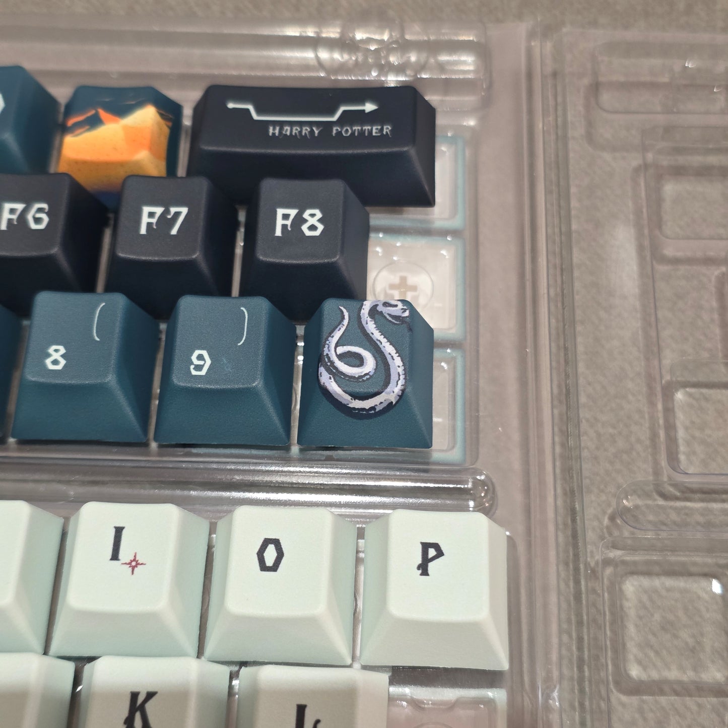 Harry Potter Slytherin Cherry Dye Sub PBT Keycaps