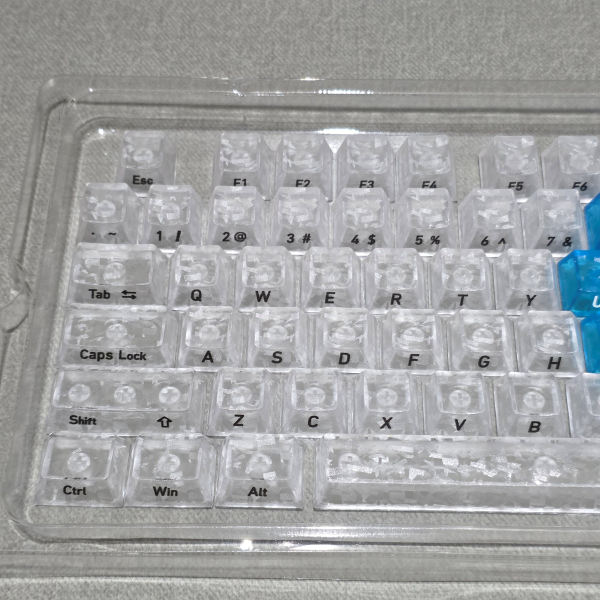 White Carbon With Blue Heart Side Legends Cherry Translucent Thick Keycaps