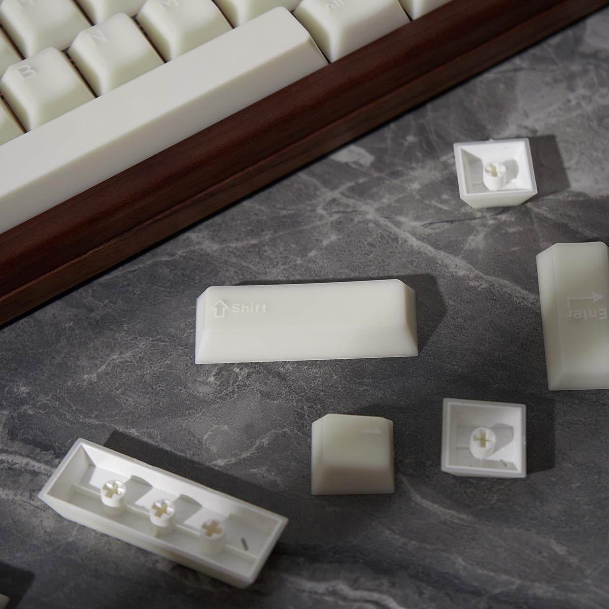 White On White Marble Style PYGA Doubleshot Keycaps