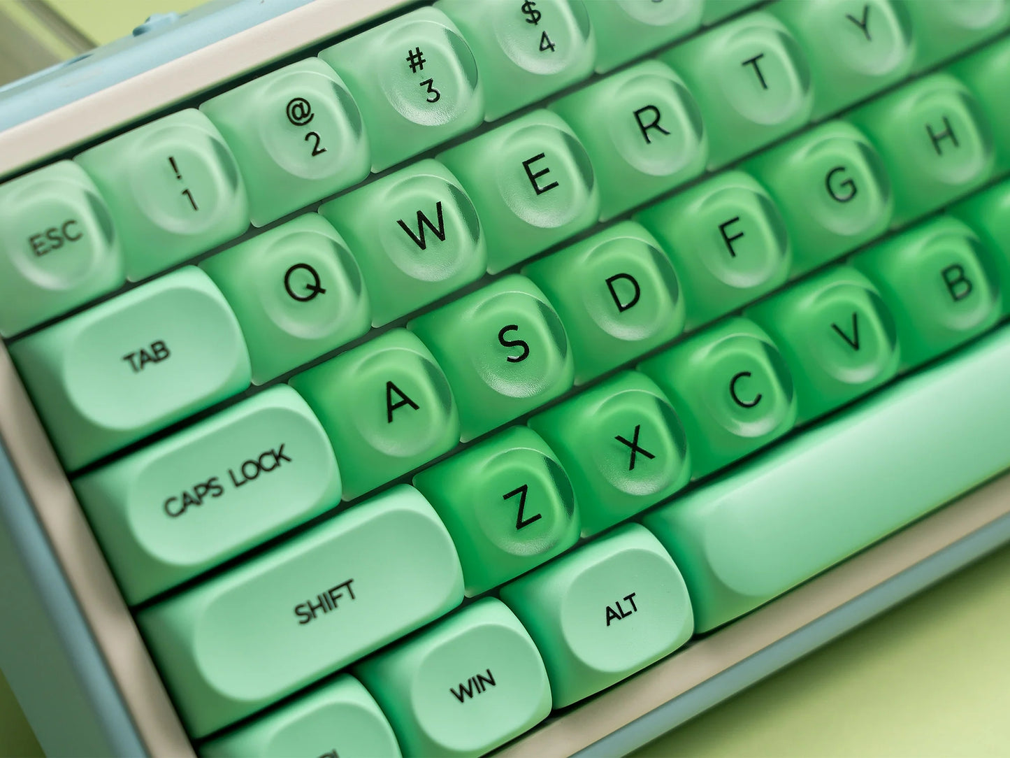 Green Primer HOA Profile Translucent Keycaps