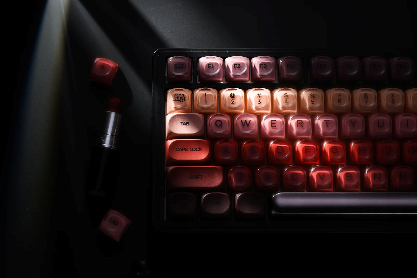 Berry Kiss HOA Profile Keycap