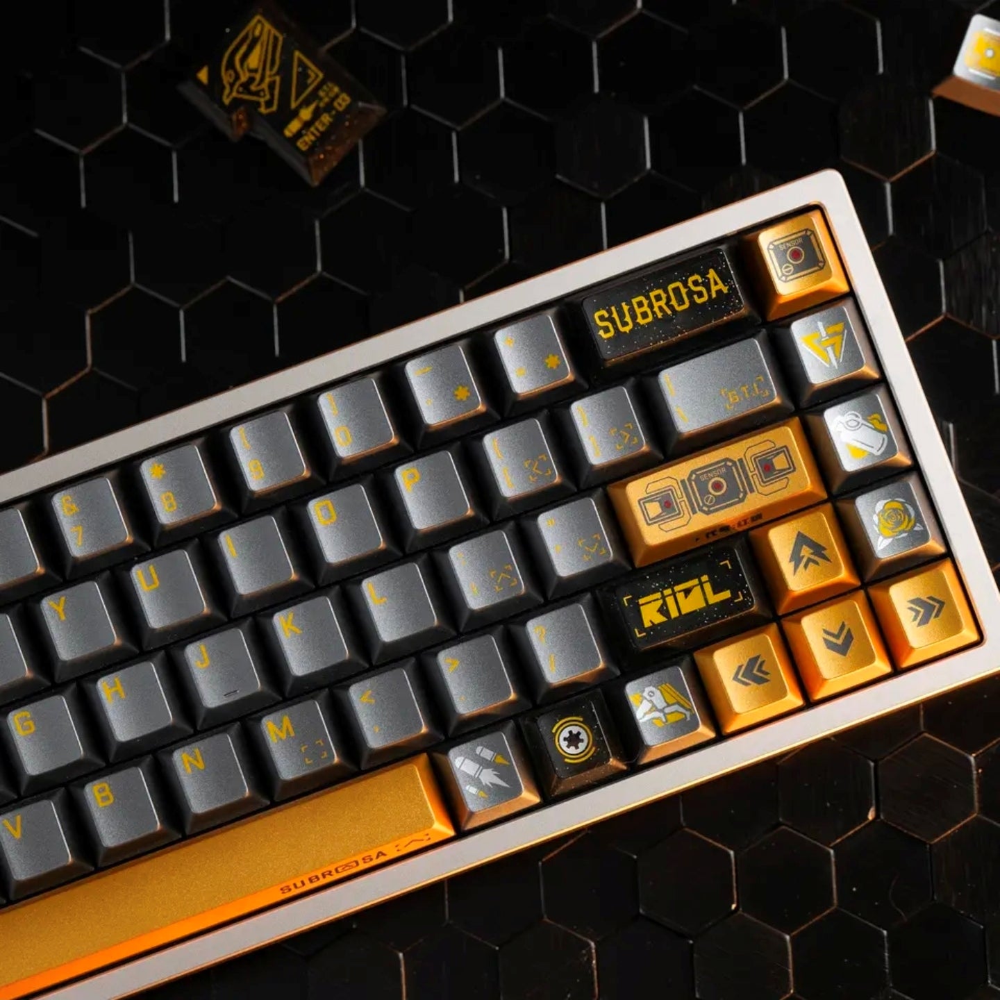 Delta Force: Subrosa D-Wolf High Quality PBT PC Metallic Paint Keycaps