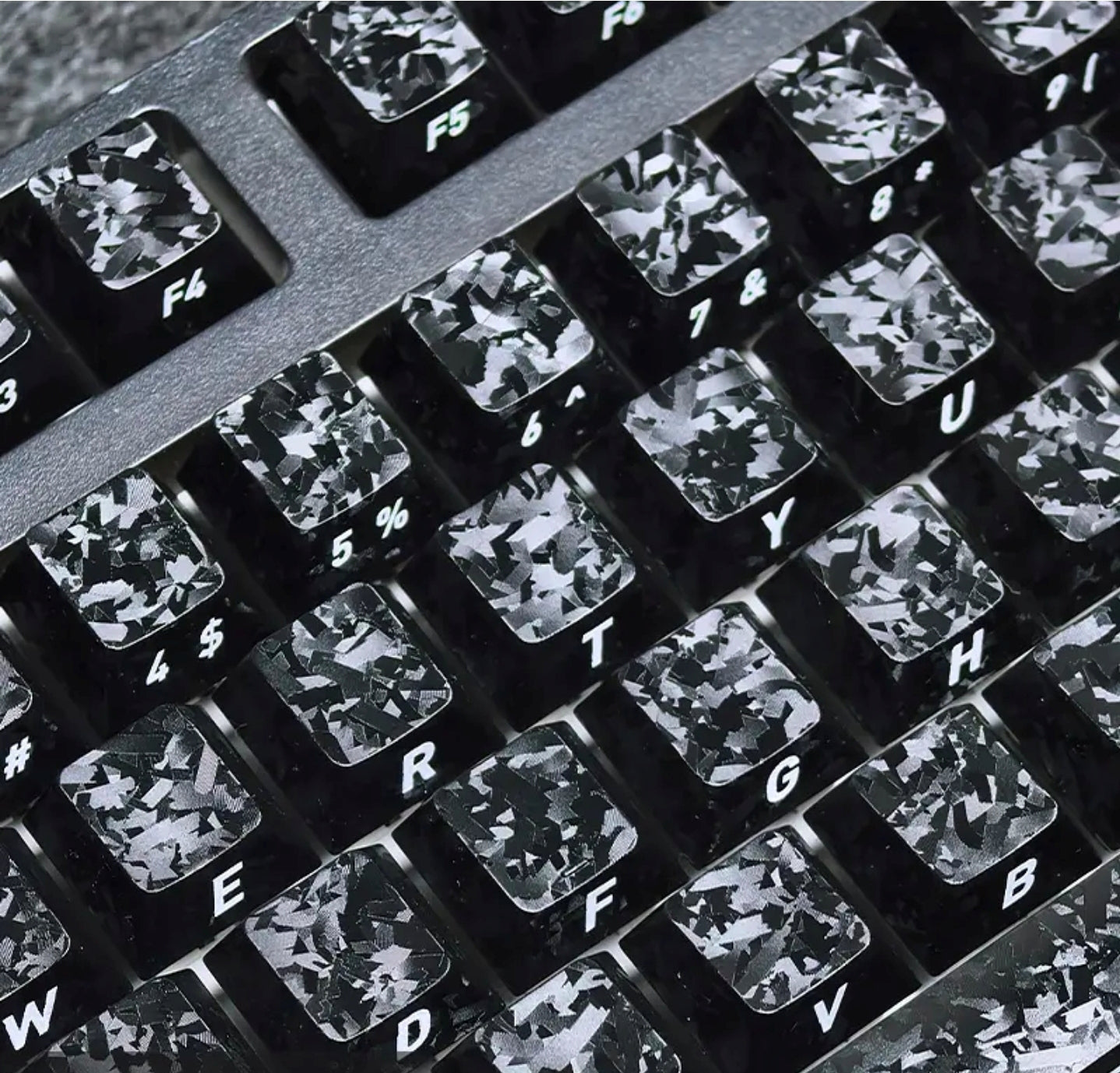 Womier Forged Carbon-Look Cherry Profile Keycaps