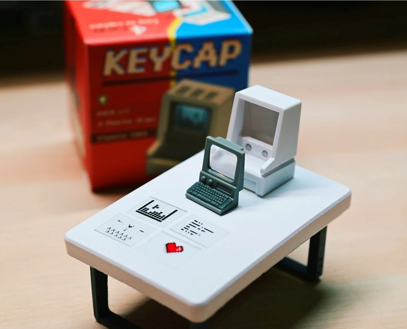 Hazeltine 1500 Retro Backlit Artisan Keycap
