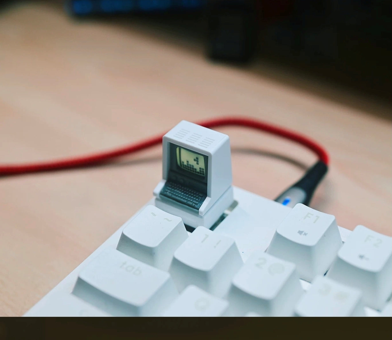 Hazeltine 1500 Retro Backlit Artisan Keycap