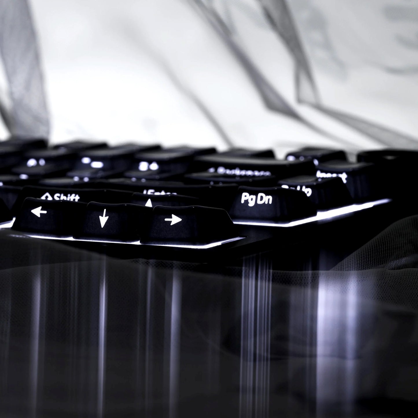XVX Noir Side Shinethrough Glaze Ceramic Cherry Profile 120-Key Full Keycap Set