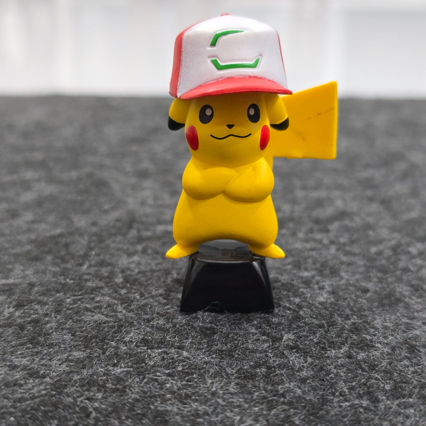 Pikachu With Hat With Glossy Black Base Pokemon 3D Artisan Keycaps 1u