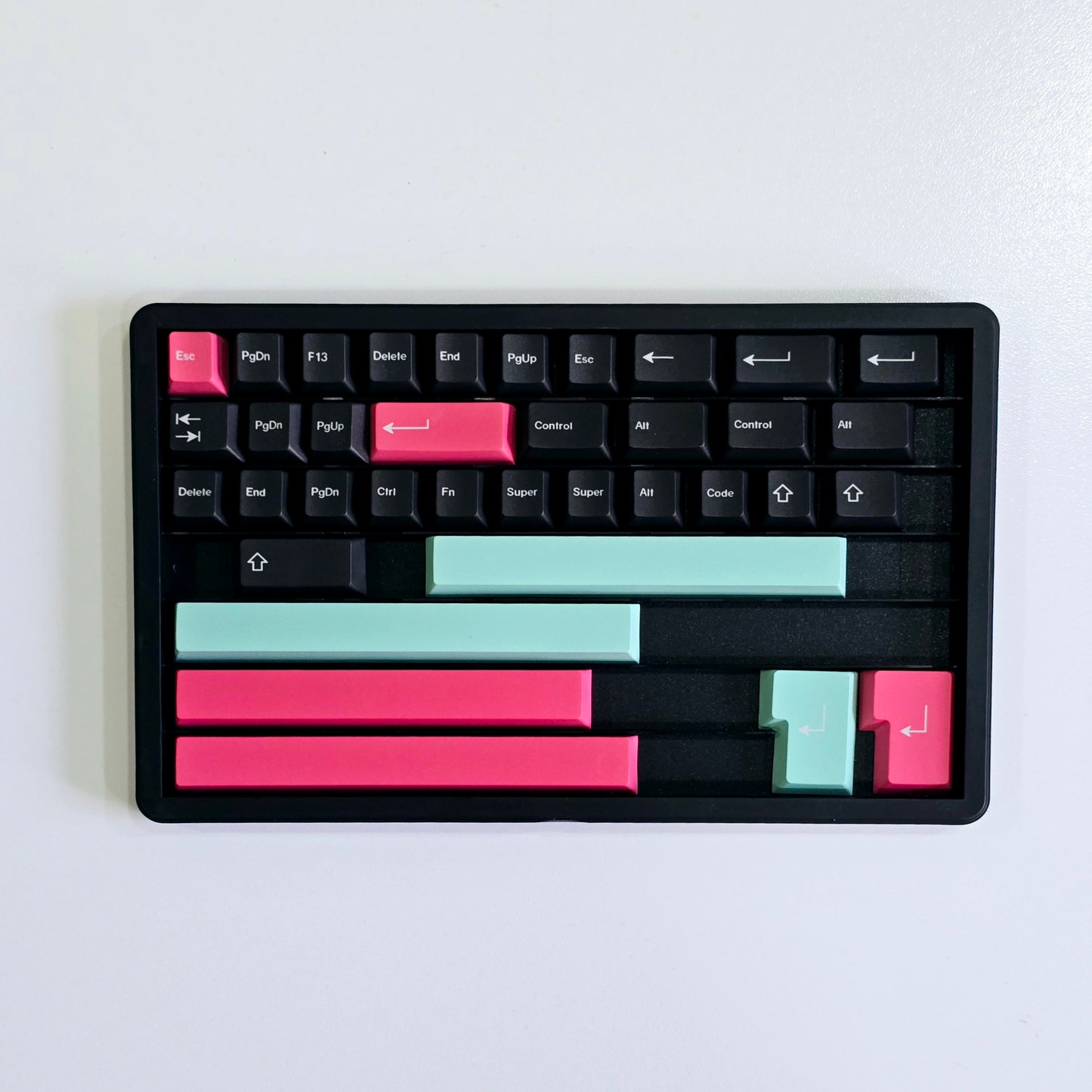 Dolch Inspired Premium Quality Cherry PBT Keycaps With Premium Keycap Storage Box