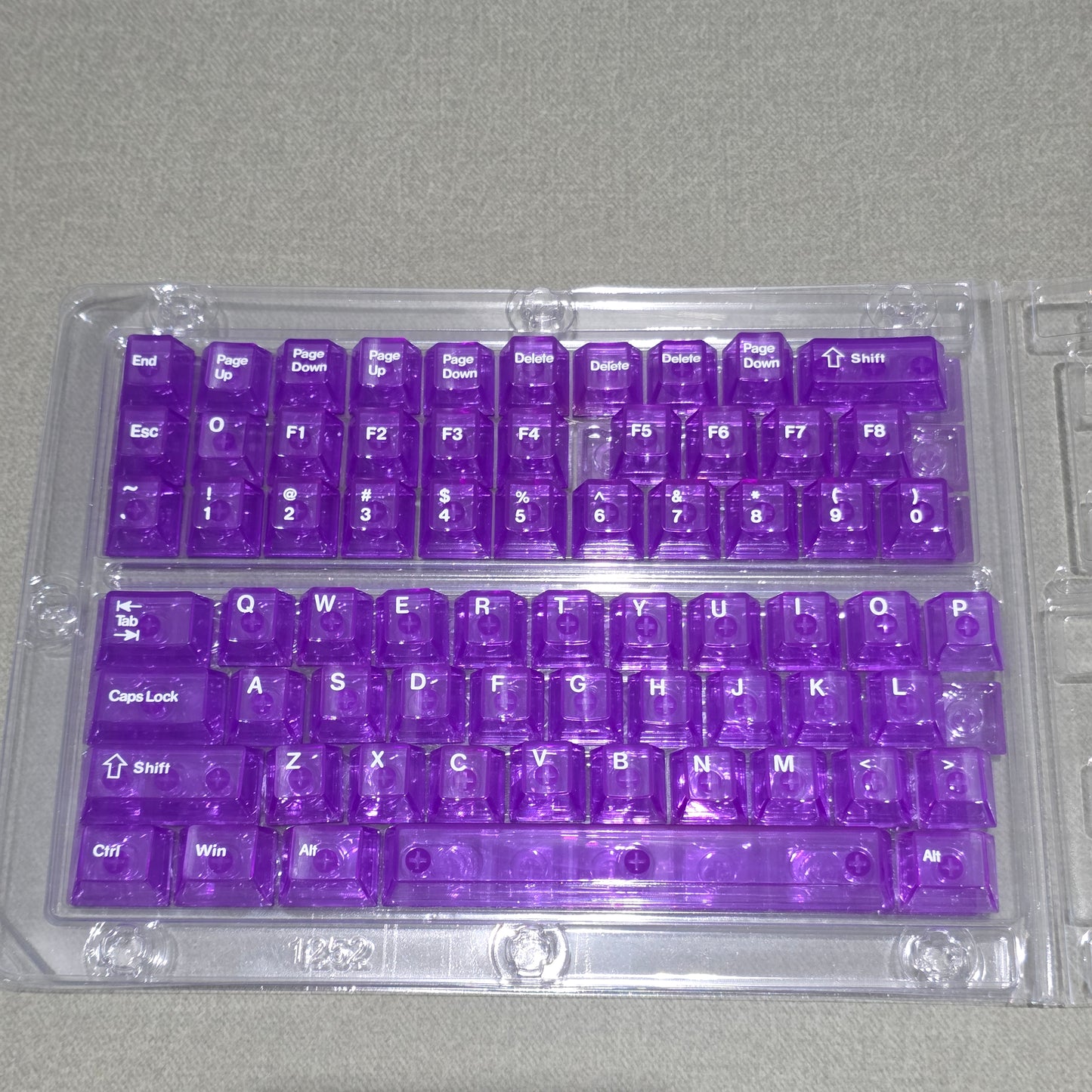 Gengar Dual Tone Extended  PBT PC Cherry Keycaps
