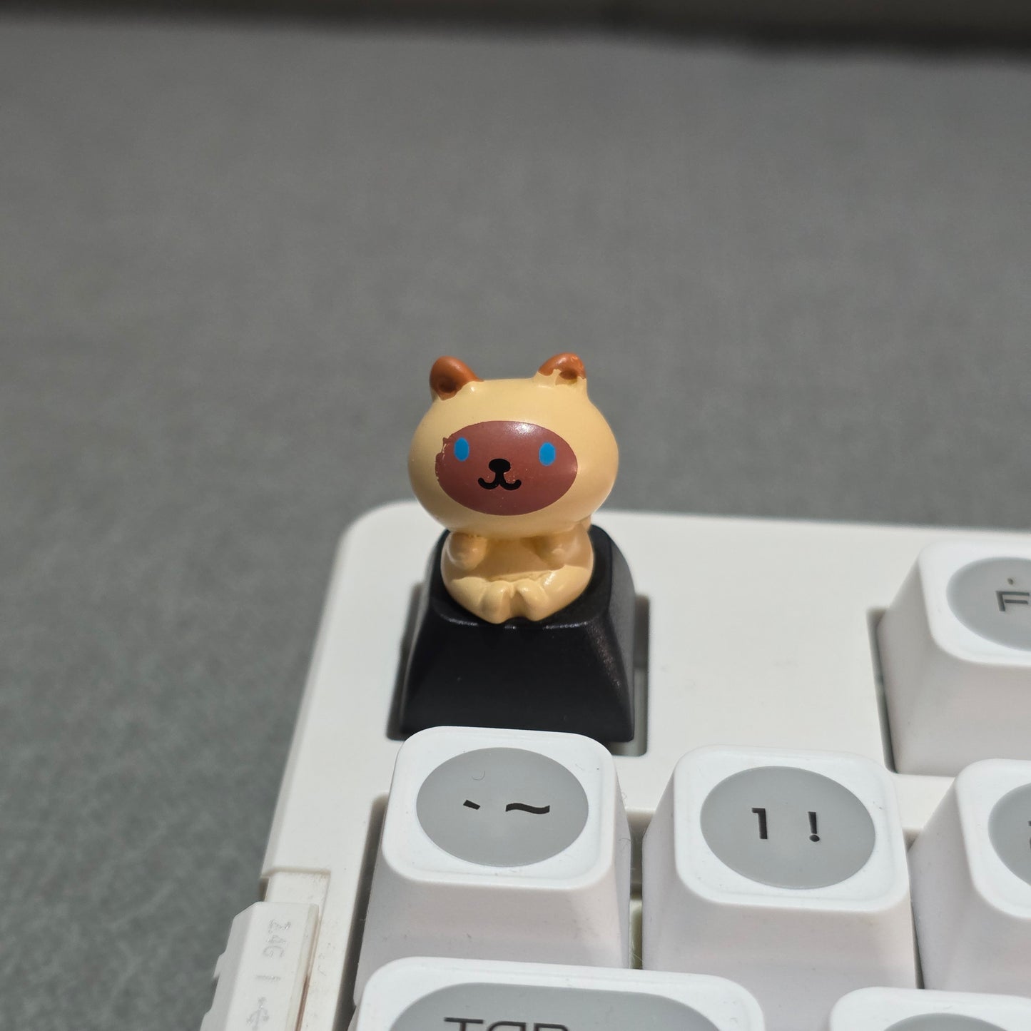 Miniature Kittens Artisan Keycaps