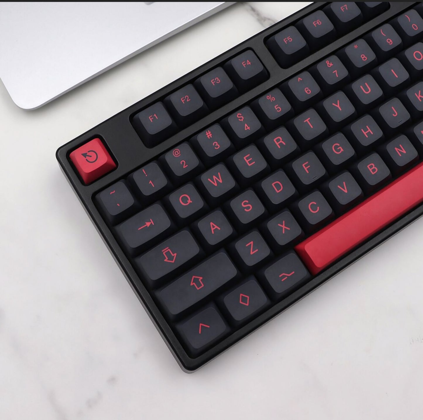 Mizu Red Black XDA PBT Keycaps