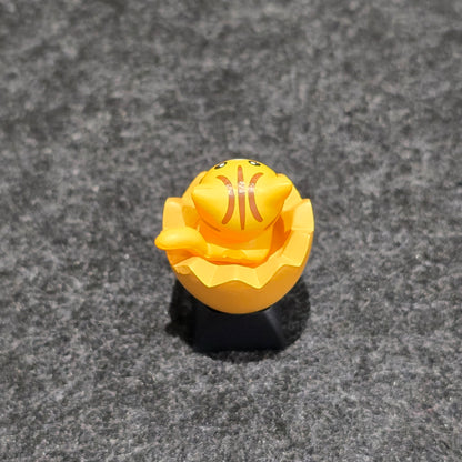 Adorable Cute Egg Shell Cats Artisan Keycap Black Base