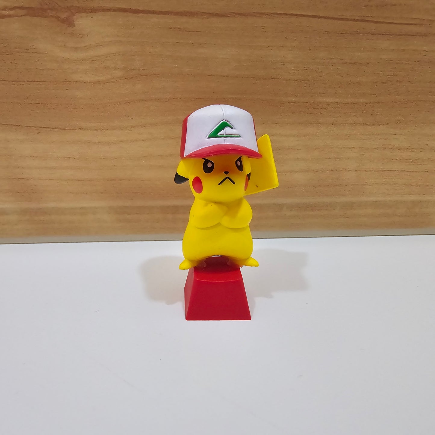 Pokemon Pikachu With Hat  Artisan Keycap