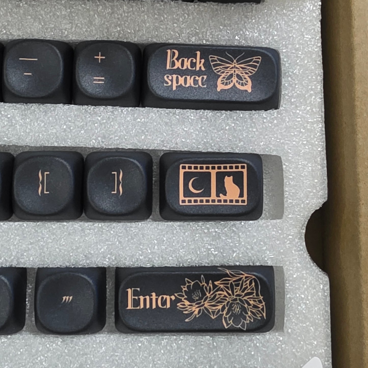 Endless Time MOA PBT Keycaps