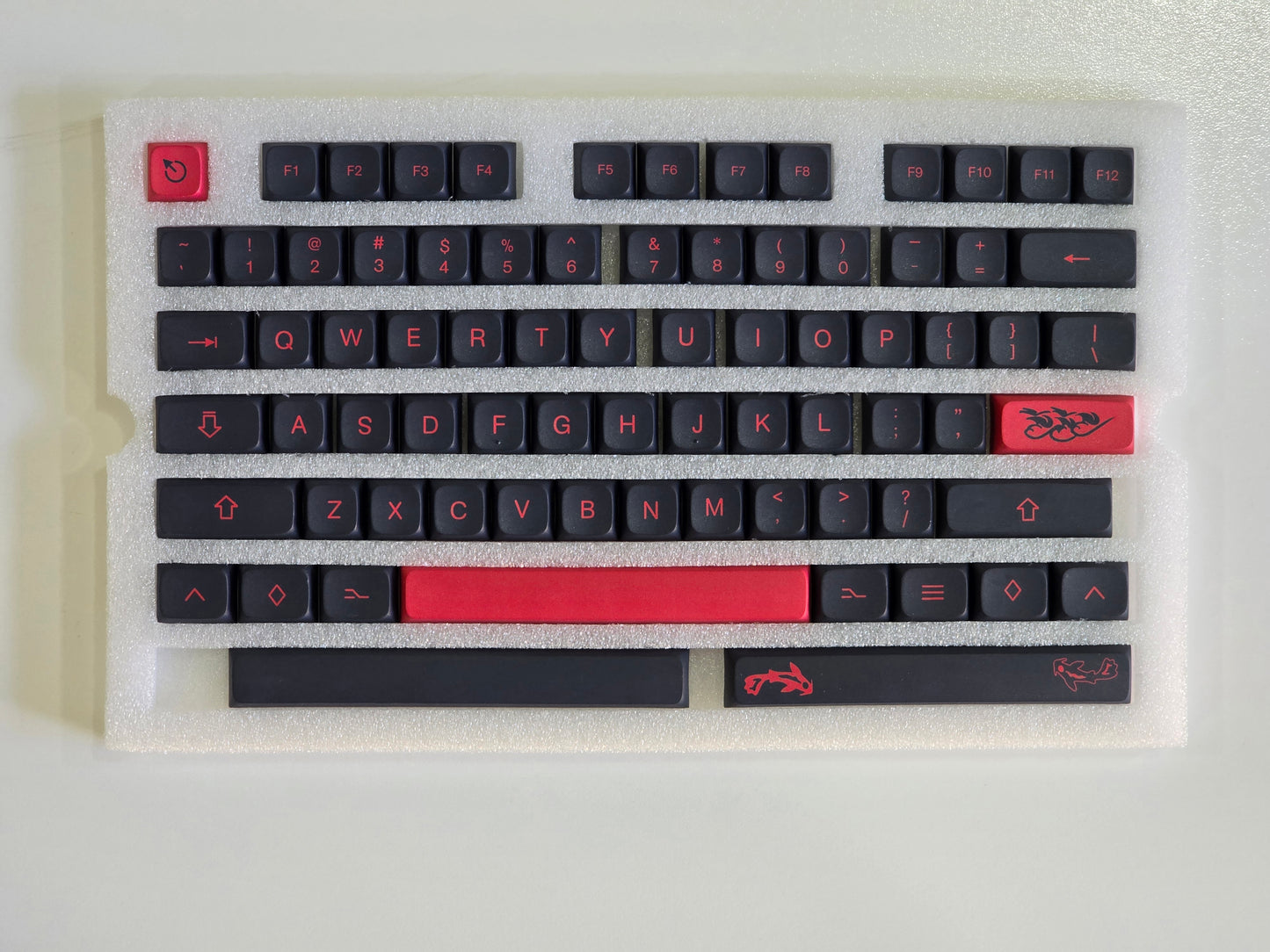 Mizu Red Black XDA PBT Keycaps