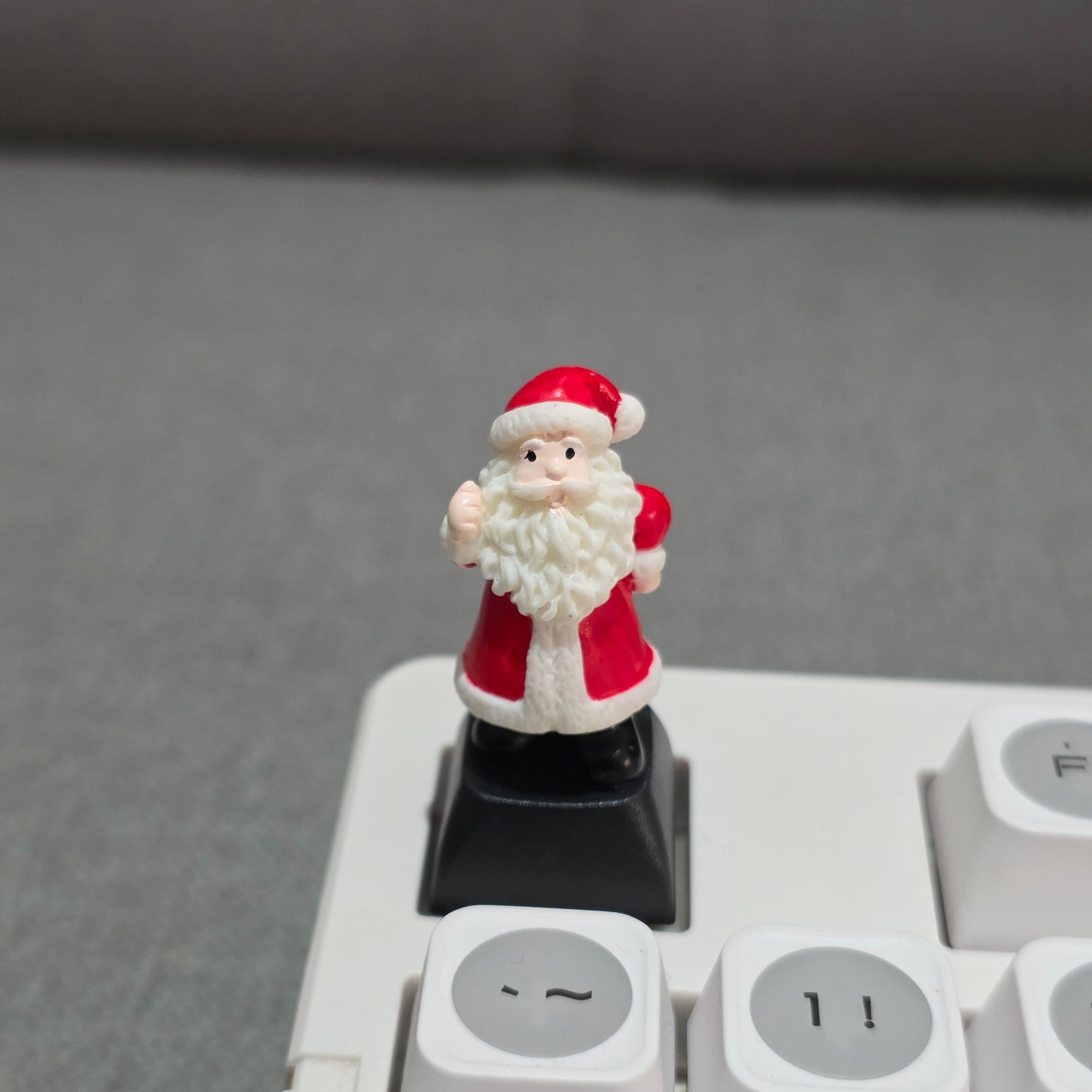 The Santa Clause Artisan Keycaps