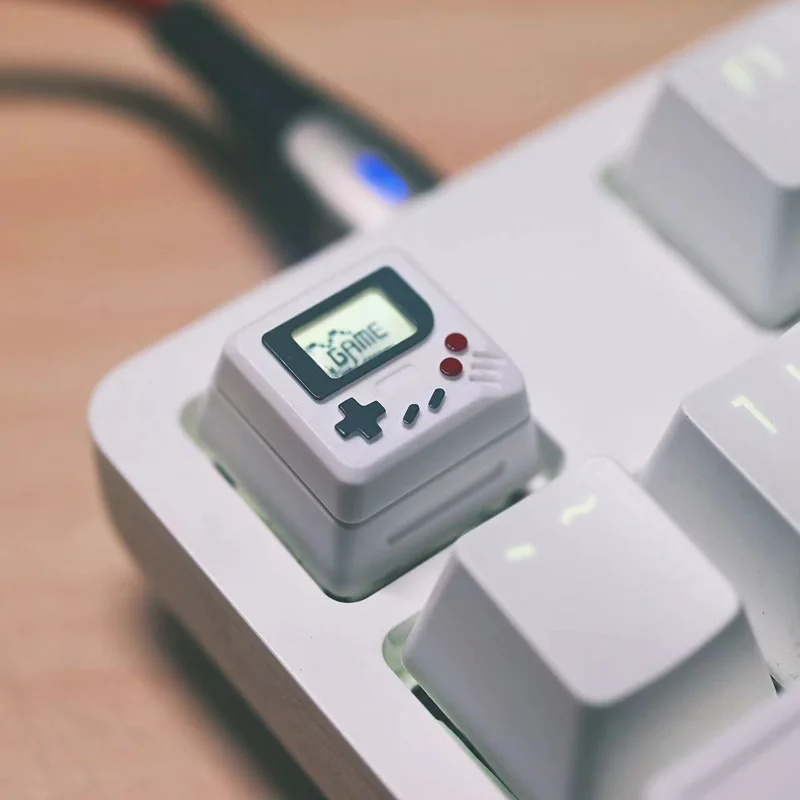 White K-04 Retro Mini Gamepad 3 in 1 Backlit Artisan Keycap