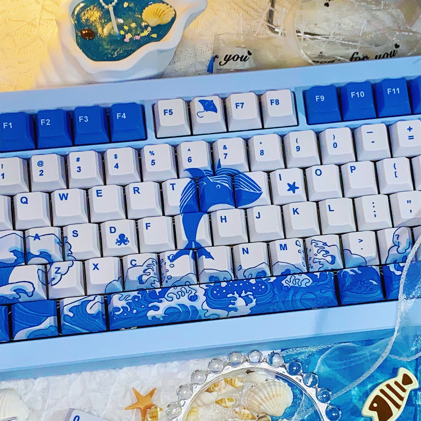 Whale Ocean Cherry a PBT Keycaps