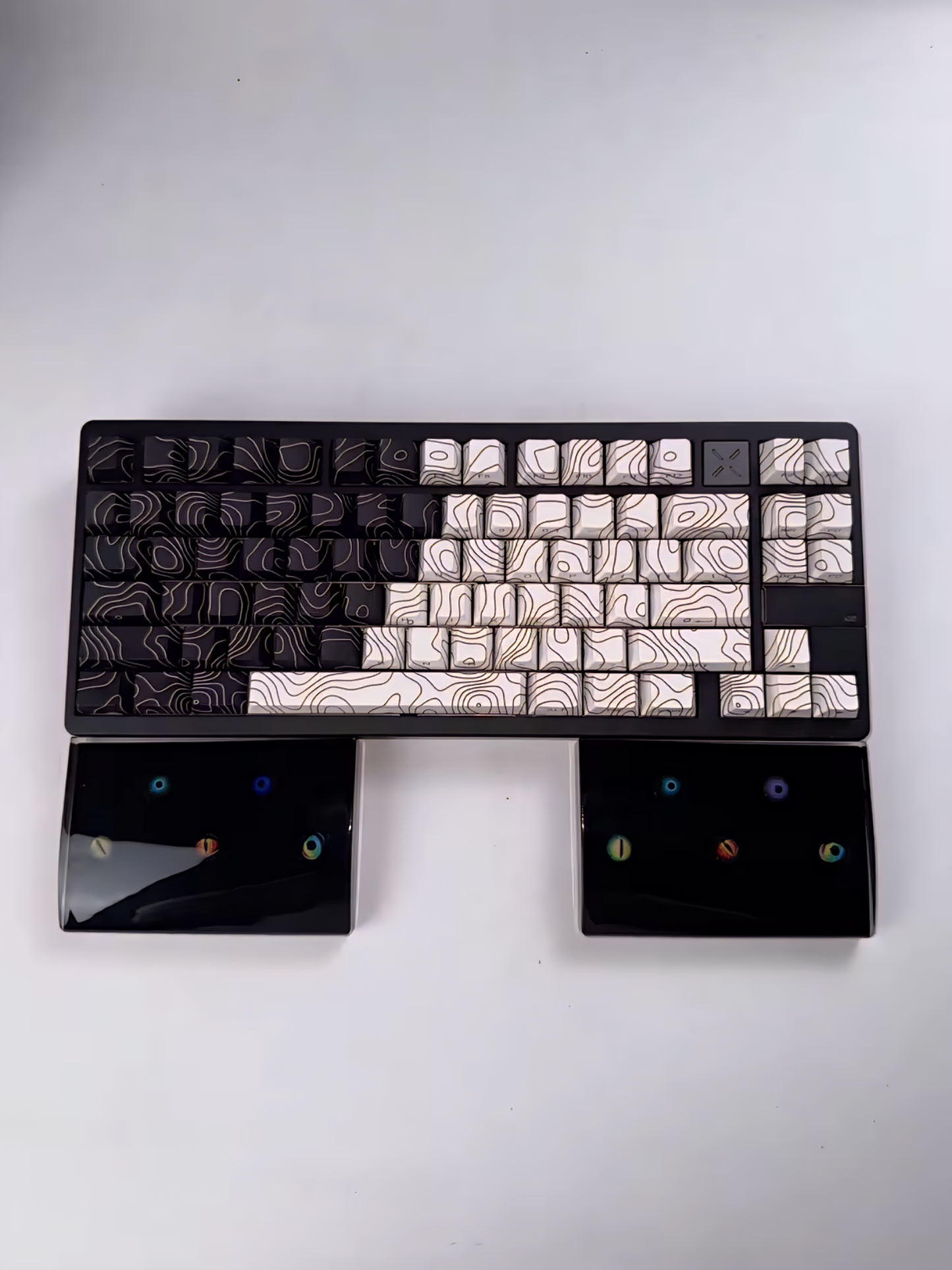 Artisan Rotating Evil Eye Resin Compact Wrist Rest Pad For Keyboard Mouse