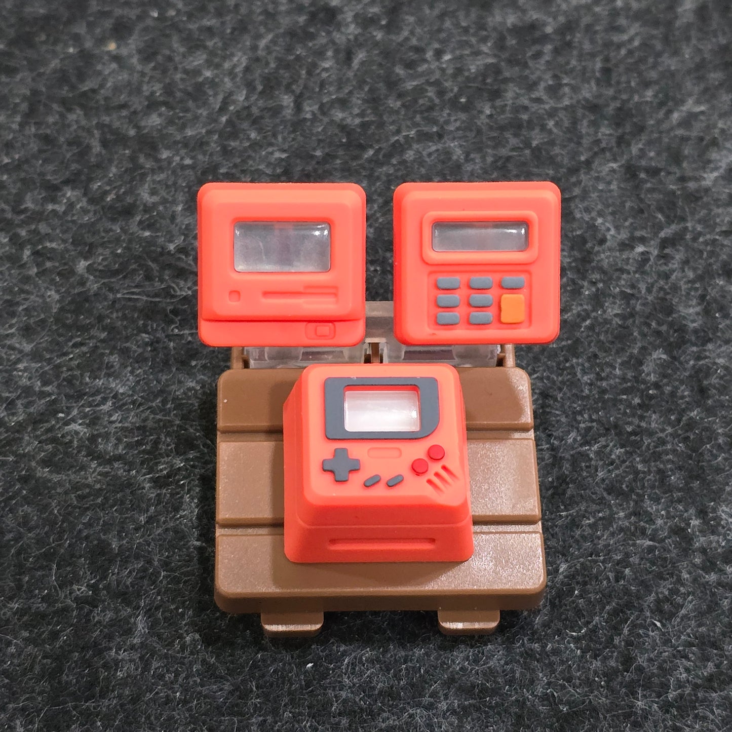 Red K-04 Retro Mini Gamepad 3 in 1 Backlit Artisan Keycap