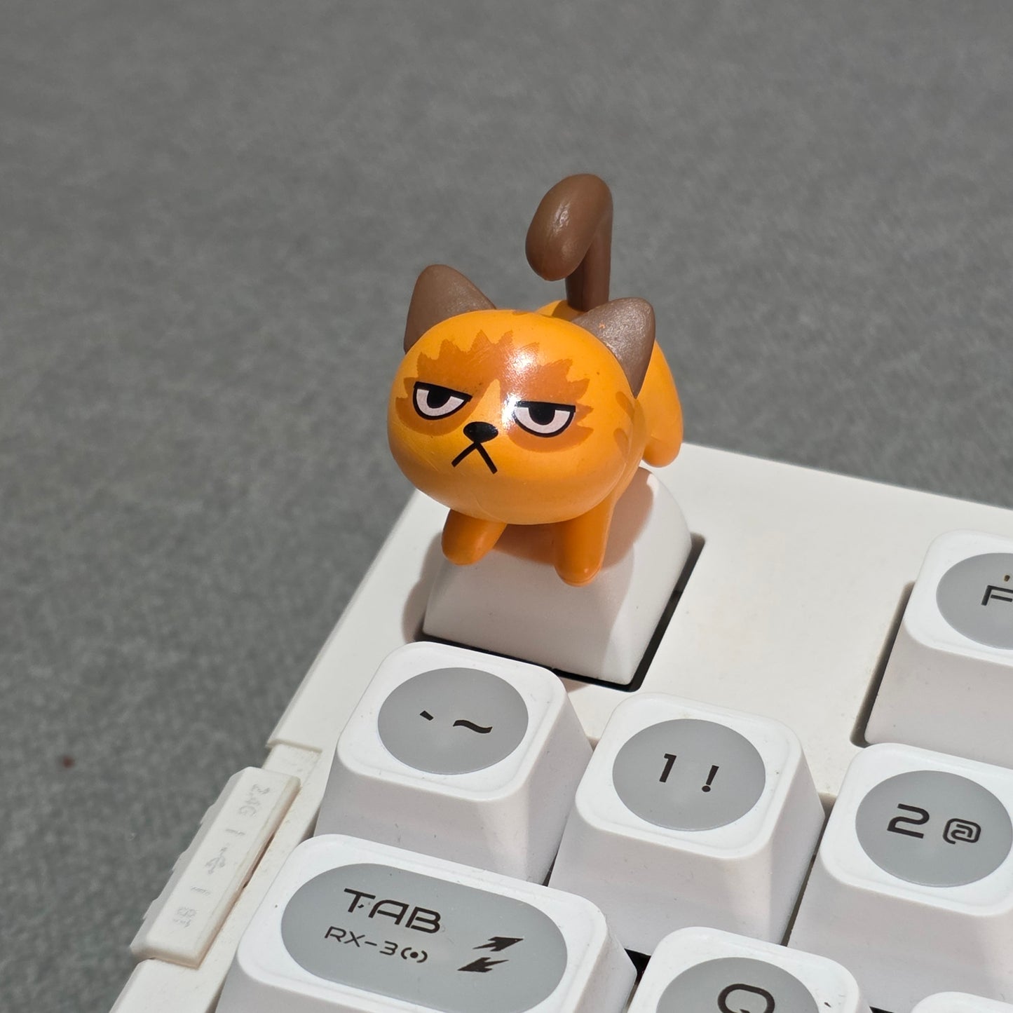 Kittens Artisan Keycaps